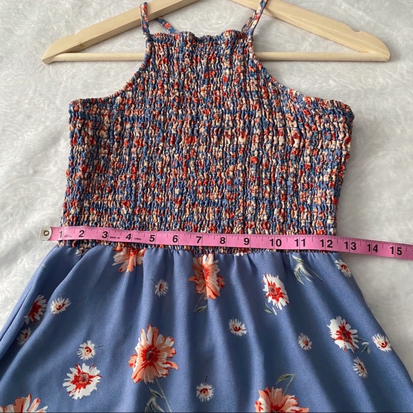 Floral Sundress with Smocked Chest - Picture 5 of 8